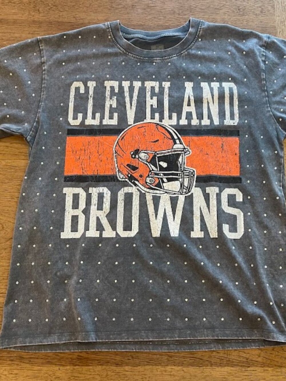 GameDay Couture Gray MEDIUM Cleveland Browns On The Ball Mini Rhinestone Tee Top